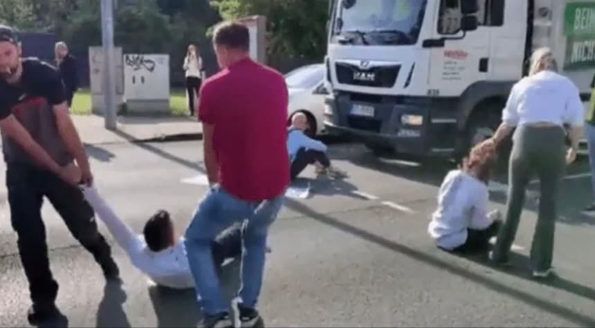 Angry Public Confronts Climate Activists After Road and Airport Blockades