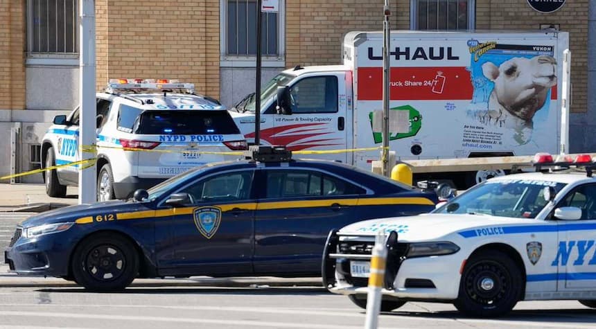 Woman Arrested for Vicious Assault on Jewish Man, Threatening Knife in Tense Confrontation Over Hostage Posters