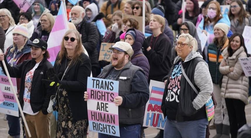 Seattle Schools Offer Free Gender-Affirming Care to Kids as Young as 11